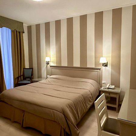 Hotel Bristol Triest Zewnętrze zdjęcie