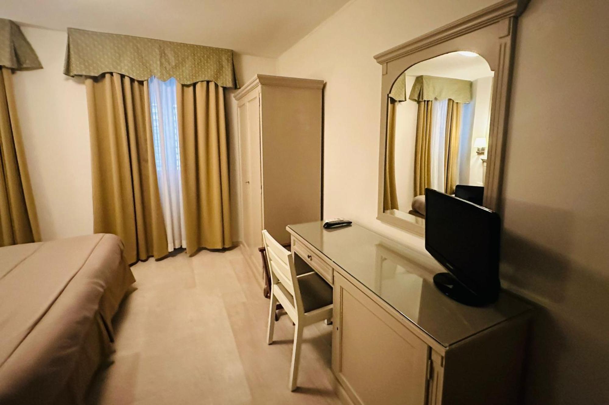 Hotel Bristol Triest Zewnętrze zdjęcie
