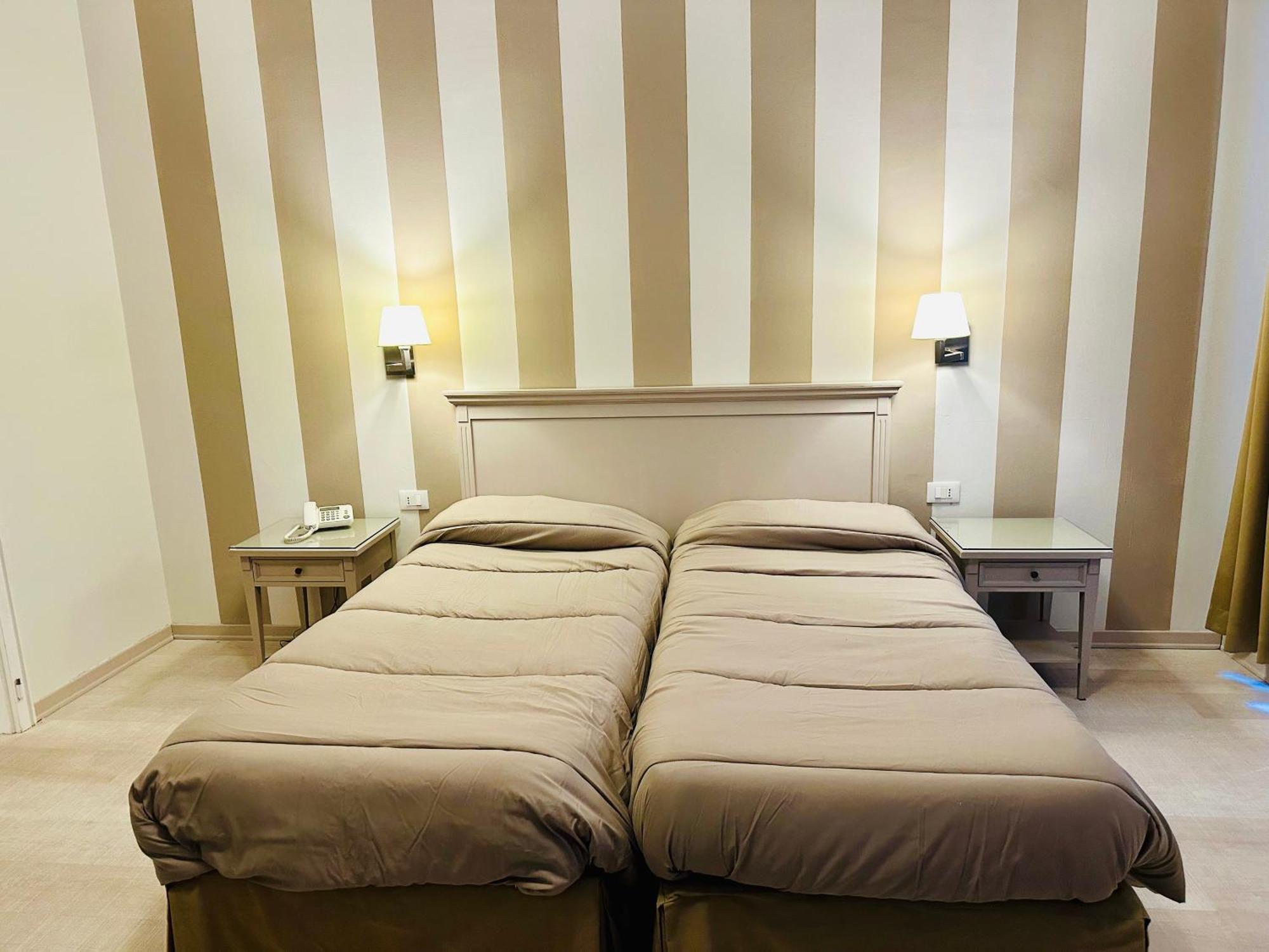 Hotel Bristol Triest Zewnętrze zdjęcie