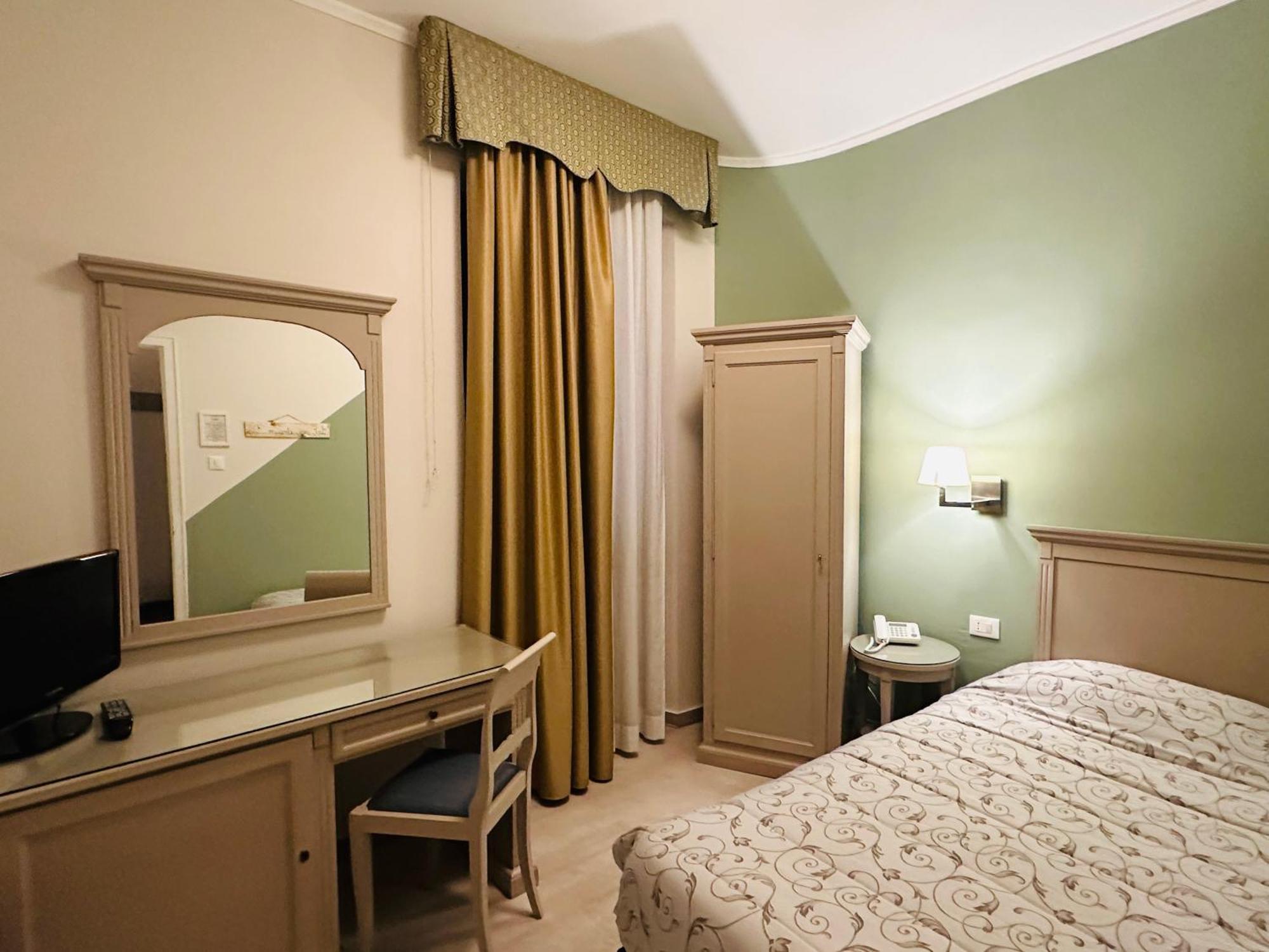Hotel Bristol Triest Zewnętrze zdjęcie