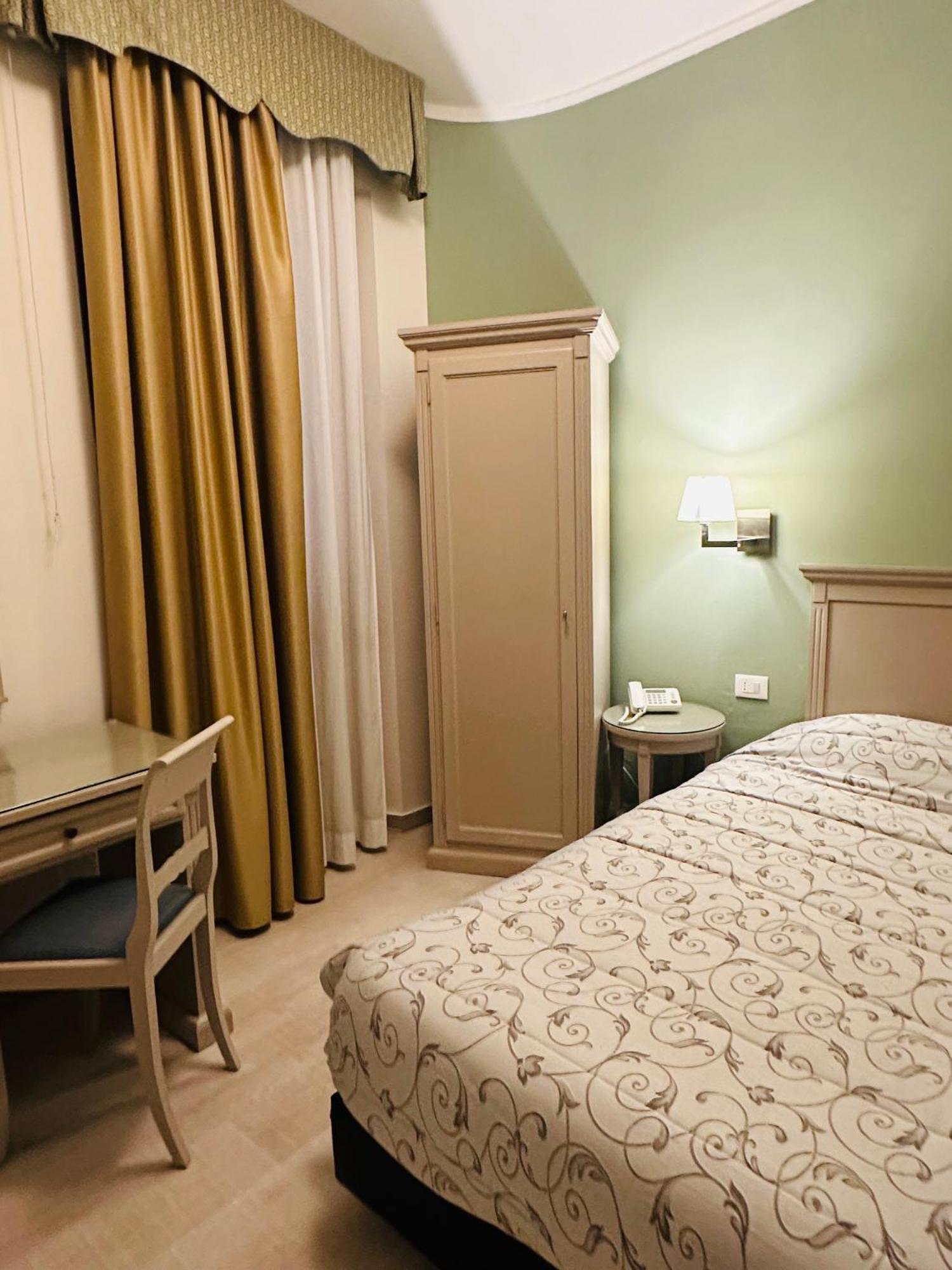 Hotel Bristol Triest Zewnętrze zdjęcie